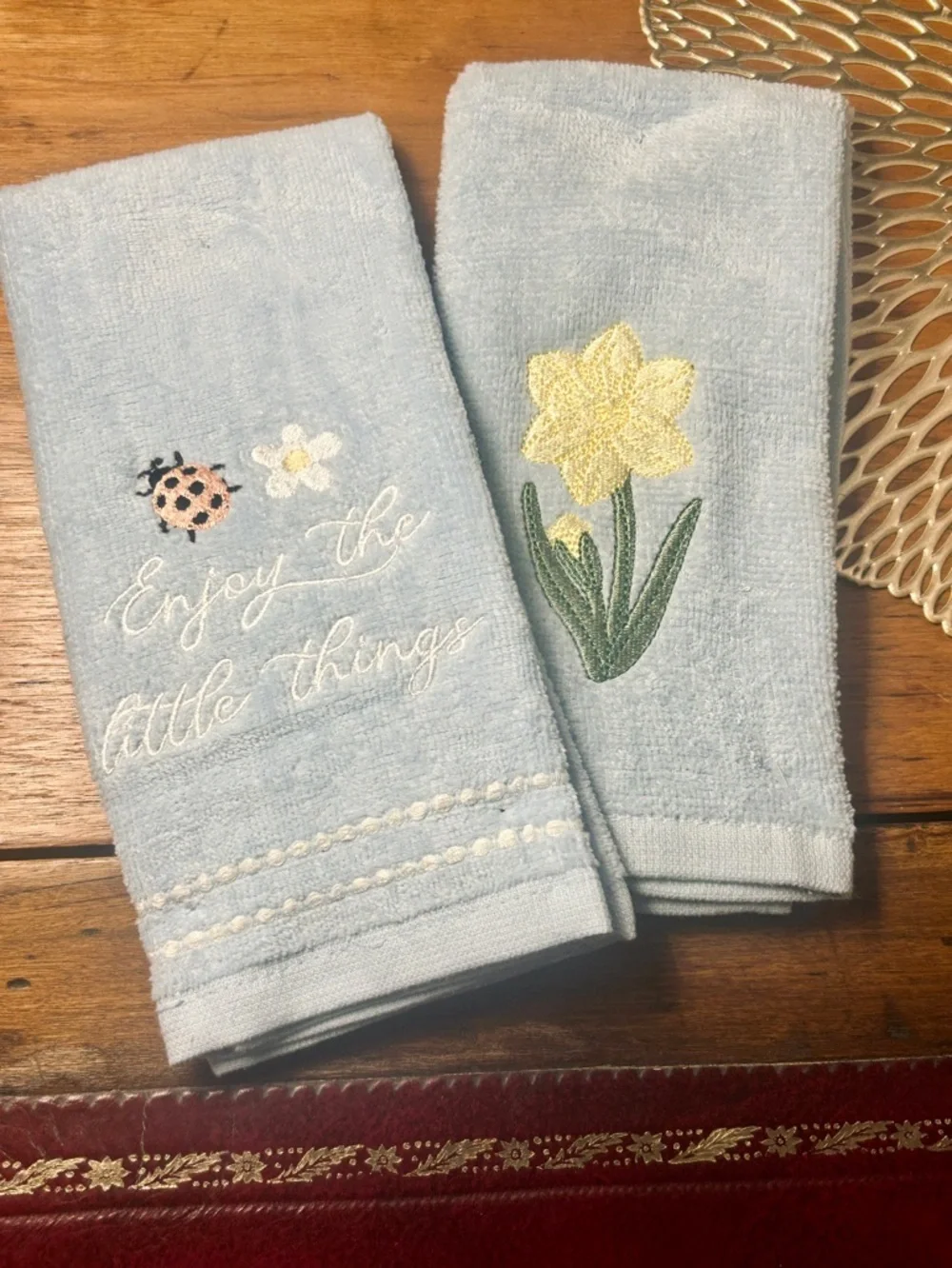 Plush Terry Finger Tip Hand Towel Lady Bug Little Things Daffodil Set of 2